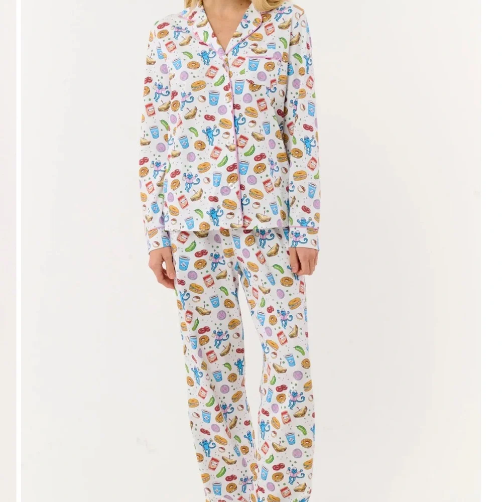 NWT and Box Roller Rabbit New York Nosh PJs - Picture 1 of 4